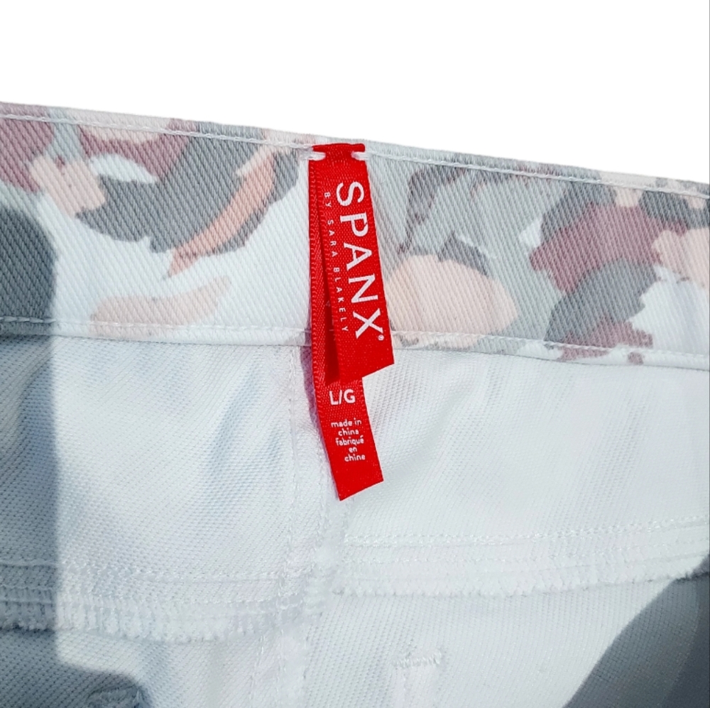 SPANX Jean-ish Blush Bloom Floral Leggings 20018R size L - Picture 3 of 11